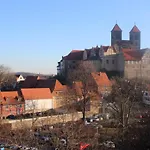 Appartement Palais Picard Ostfluegel