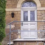Palais Picard Ostfluegel Apartment *