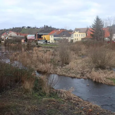 Palais Picard Ostfluegel Thale