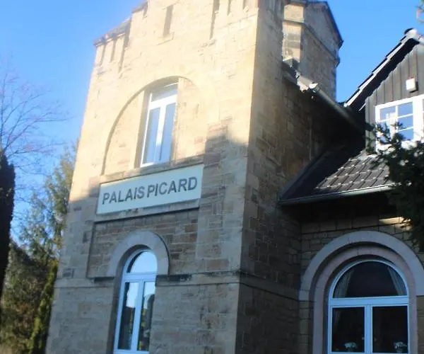 Palais Picard Ostfluegel Thale