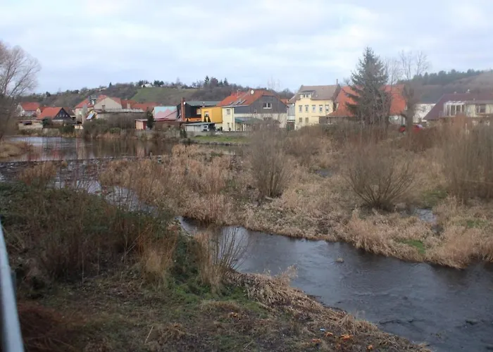 Palais Picard Ostfluegel Thale